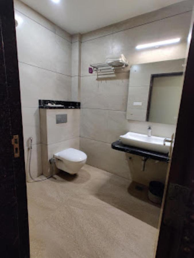 Hotel Aditya Residency Бхопал Экстерьер фото